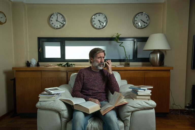 How to Create a Strong Brand Identity