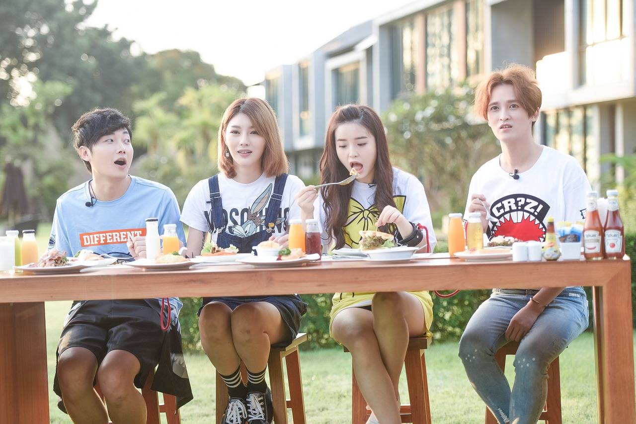 How to Shop for Eyewear with Blue Light Protection: Allpaanel mahadev book, Laserbook247, Bat book 247